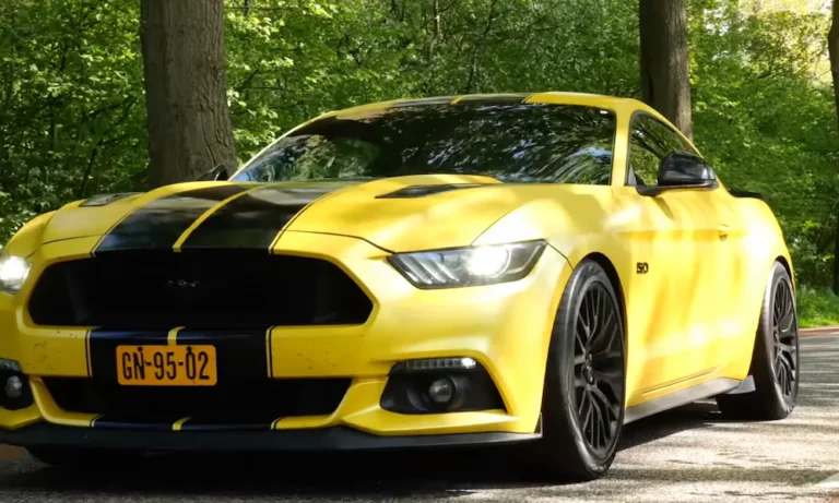 Mustang GT vs EcoBoost