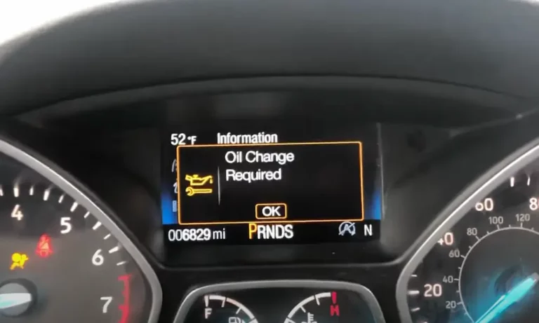 How to Reset Oil Change Light on Ford Escape