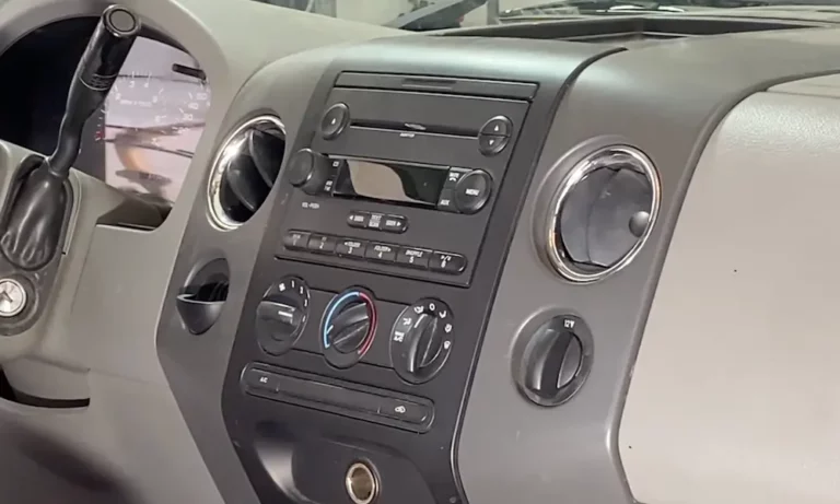 How to Reset Ford Radio