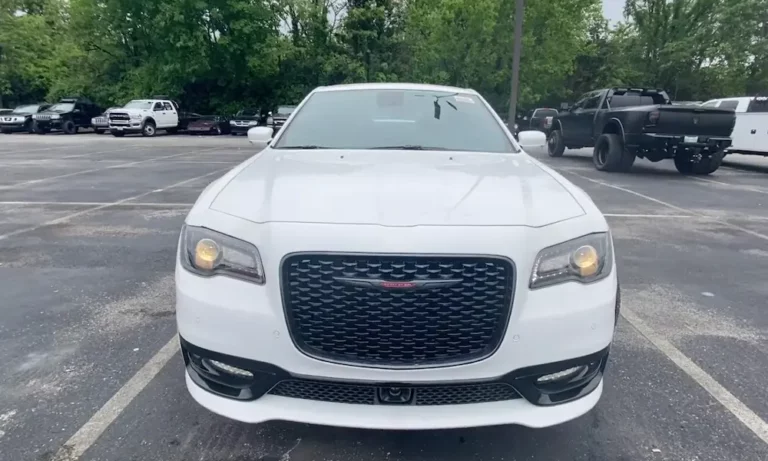 How to Properly Recharge Your Chrysler 300 AC System