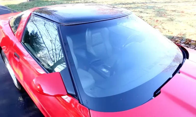 OEM vs Aftermarket Windshield